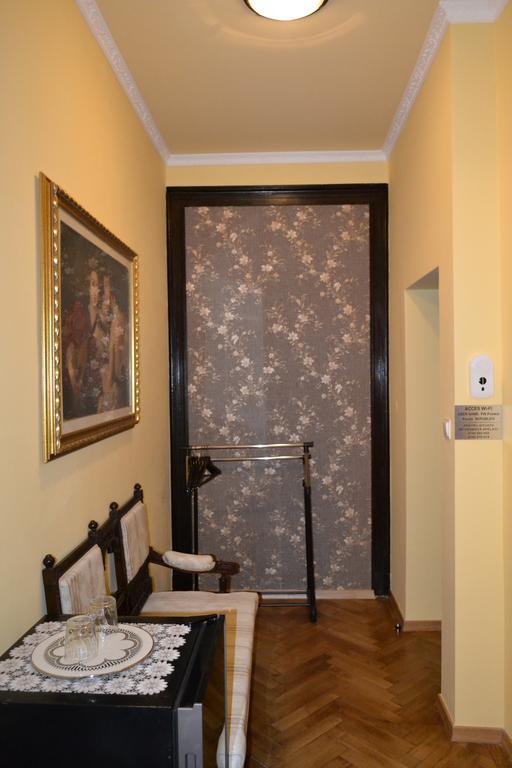 Casa Republicii Braşov Quarto foto