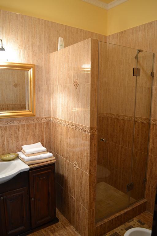 Casa Republicii Braşov Quarto foto